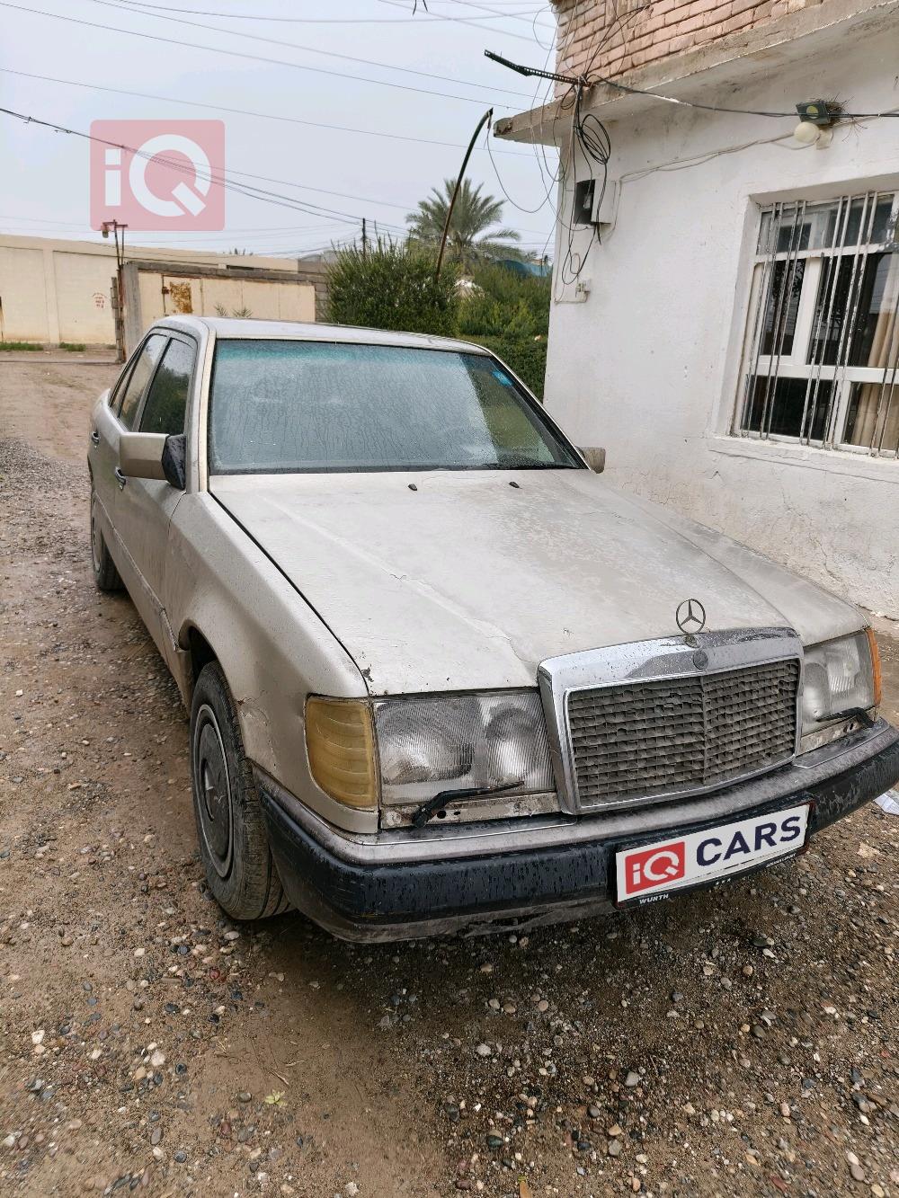 مرسيدس بنز E-Class